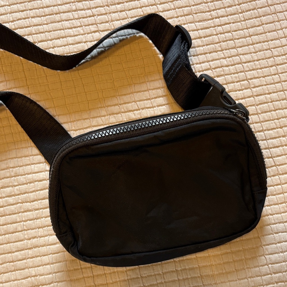 Aritzia Black Crossbody Bag